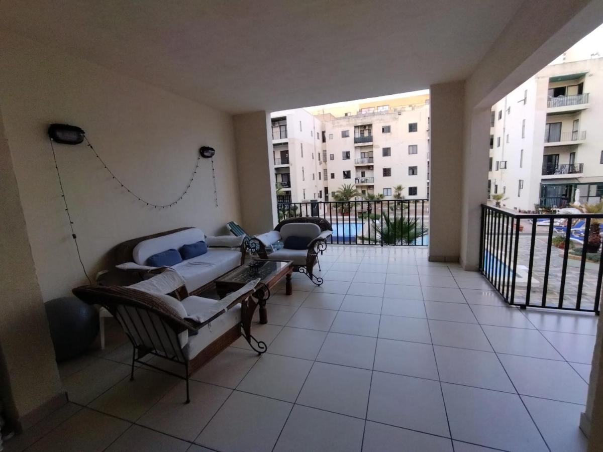In The Heart Of Bugibba Apartment Сейнт Полс Бей Екстериор снимка